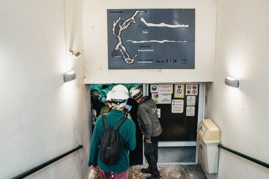 Terceira: Algar do Carvão Lava Caves Tour - How the timing and group style affect the outing