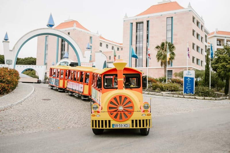 Vilamoura: Tourist Train City Tour - Beaches from a seated viewpoint